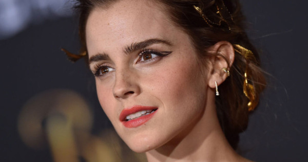 Borítókép: 9 sztárcsaj, aki nem teljesen szőrtelen, és büszke is erre