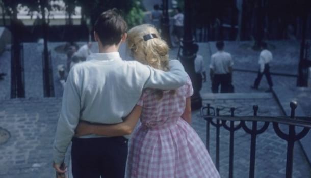 Borítókép: Így flörtölünk a férjünkkel: 10 apró trükk és tipp a rohanós mindennapokra