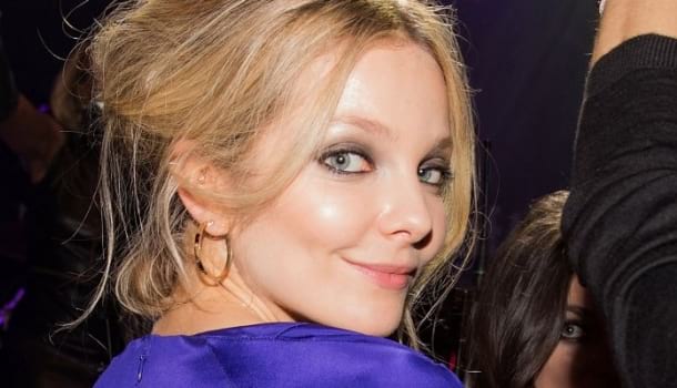 Borítókép: Te hordanád így leggingst? Mihalik Enikő büszkén hirdeti szokatlan stílushúzását