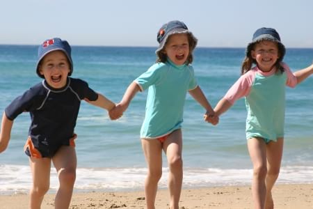 Borítókép: Vállaltuk a hármasikreket: életünk legjobb döntése volt