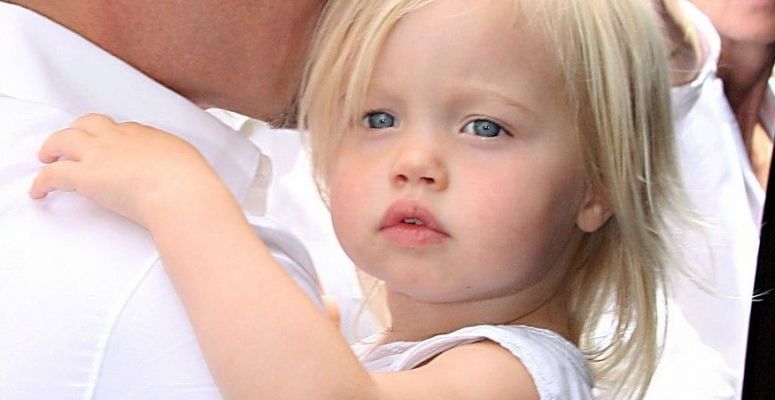Borítókép: Cuki kislányból kamasz srác: Shiloh Jolie-Pitt fiúsabb, mint valaha – FRISS FOTÓK