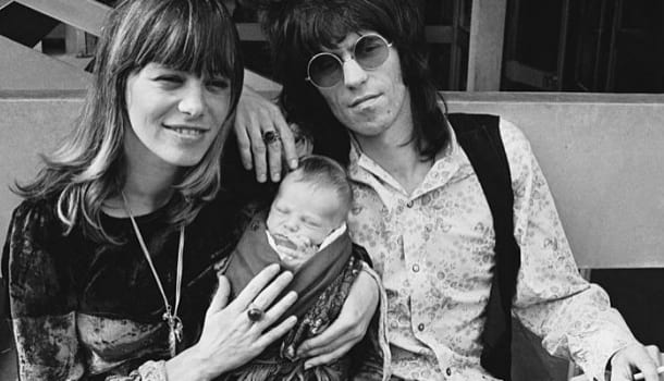 Borítókép: Elhunyt a rocktörténelem legendás múzsája