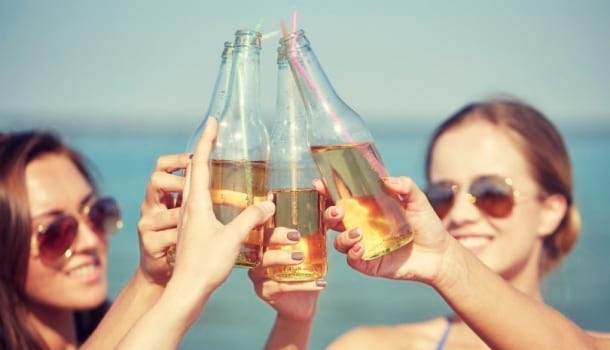 Borítókép: Napi horoszkóp június 15.: az Oroszlánok ügyei a várakozásaiknak megfelelően alakulnak, a Vízöntők komoly célokért küzdenek