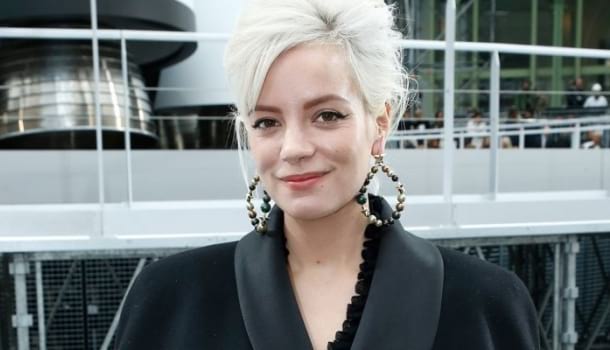 Borítókép: Londoni égő torony: Jamie Oliver, Lily Allen ételt, menedéket ajánlott fel az áldozatoknak