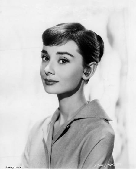Borítókép: Eladó Audrey Hepburn csodálatosan romantikus háza