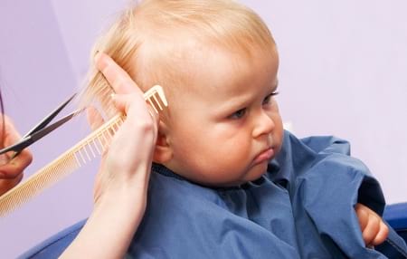 Borítókép: Az első hajvágás - így készülj fel rá 8 lépésben!