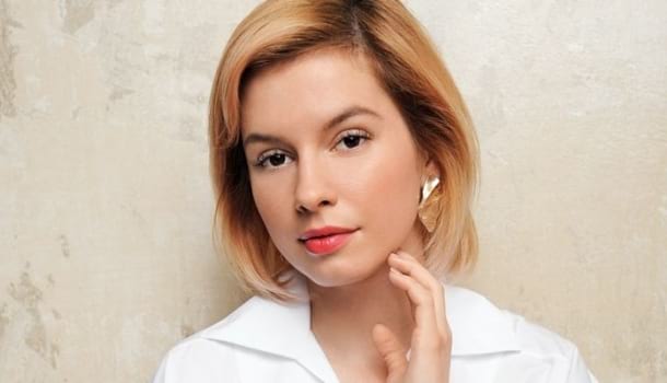 Borítókép: Egy 30 éves anyuka, akit a terhesség szoktatott rá az edzésre – Íme Marge legjobb női parktikái!