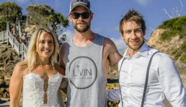 Borítókép: Szenzációs fotók! 8 alkalom, amikor világsztárok beletrollkodtak valaki esküvőjébe