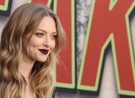Borítókép: Amanda Seyfried frappánsan visszavágott azoknak, akik szerint nyilvánosan nem lenne szabad szoptatni