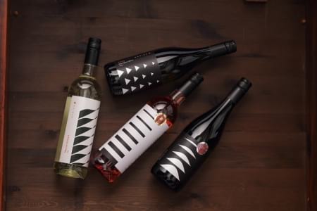 Borítókép: Vörös, fehér vagy rosé? Melyik ételhez melyik bor illik?