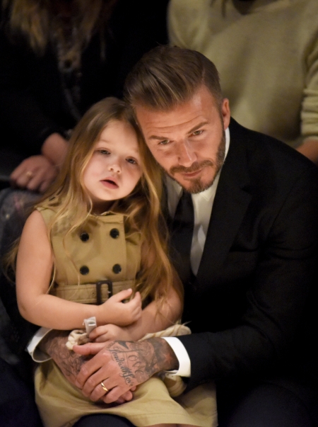 Borítókép: Ott a pont! Így kedveskedett David Beckham egyetlen kislányának