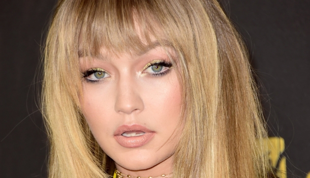 Borítókép: 10 fotó, ami biztosan meggyőz, hogy szeretnél őszre frufrut