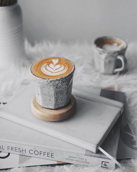 Flat White Jelentese