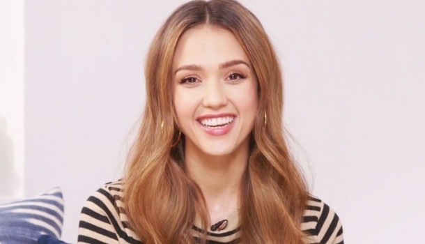 Borítókép: Csak keményen! Várandósan is odateszi magát, és vadul edz Jessica Alba