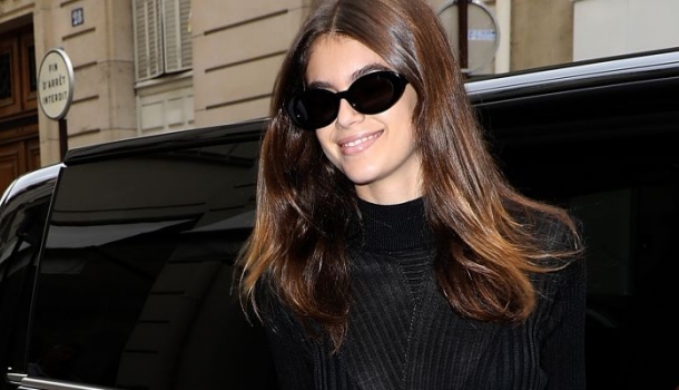 Borítókép: Kaia Gerber megtalálta a tökéletes nadrágot, amitől olyan hosszú lábaid lesznek, mint egy szupermodellnek