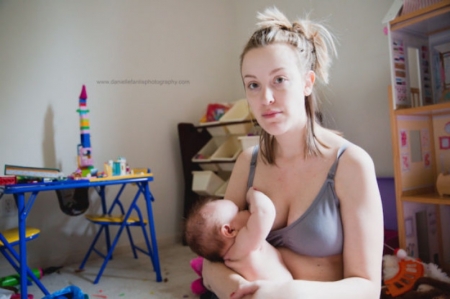 Borítókép: Igen, ez is én vagyok! – Egy anyuka kiposztolta a Facebookon, milyen érzés a szülés utáni depresszió