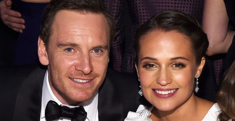 Hivatalos! Itt vannak az első fotók Alicia Vikander és Michael Fassbender esküvőjéről