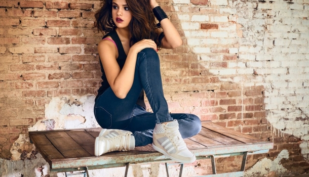 Borítókép: Farmerből sosem elég: a legjobb őszi darabok 10 ezer forint alatt