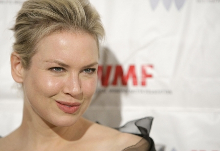 Borítókép: Végre kiderült, miért tűnt el Hollywoodból Renee Zellweger