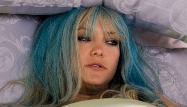 Borítókép: Elmúltál 30 éves? Akkor biztosan tudod, mi az a 6 dolog, amit mostantól tilos elkövetned a hajaddal! 