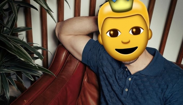 Borítókép: Hölgyek, figyelem! Kiderült, hogy melyik sármos magyar énekessel készül idén a Coca-Cola karácsonyi dala