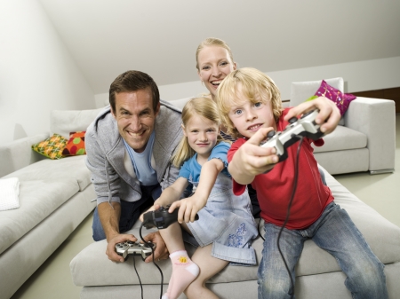 Borítókép: Gamervilág: szülő vs. gyerek – ezért jobb, ha nem tiltod a játékot, hanem tudatosan beépíted a mindennapokba