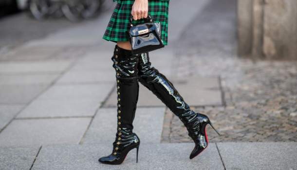 Borítókép: 3+1 fontos divatszabály, amit ismerned kell, ha térd fölé érő csizmát viselsz