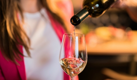 Borítókép: 6 borozási szabály, amit azonnal el kell felejtened!