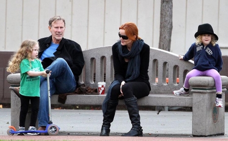 Borítókép: Sosem késő vagy legalábbis jó sokáig nem! 14 nő Hollywoodból, aki 45 fölött lett anya