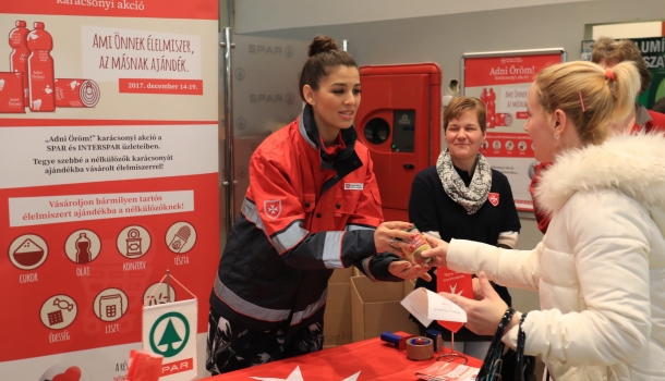 Borítókép: Légy nagyvonalú, adj ajándékba élelmiszert!