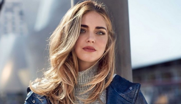 Borítókép: Egy nem hétköznapi kismama! A blogger királynő, Chiara Ferragni várandósan sem hazudtolja meg önmagát és ezerrel követi a trendeket