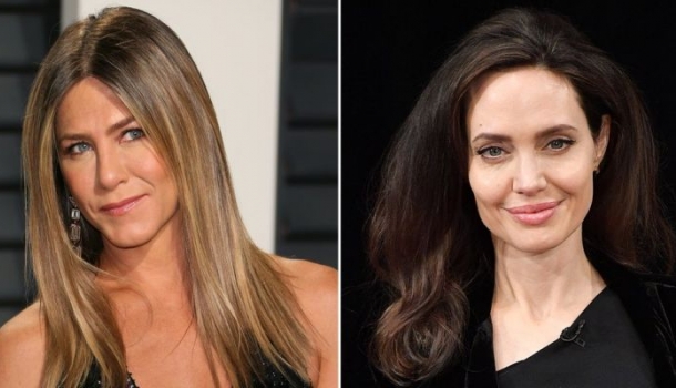 Borítókép: Kínos fotó! Angelina Jolie arca mindent elárult, mikor megpillantotta Jennifer Anistont a Golden Globe-on