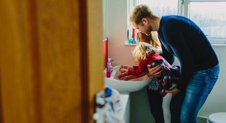 Borítókép: 3 óvintézkedés, amit otthon tehetsz, ha utolért titeket a megfázás