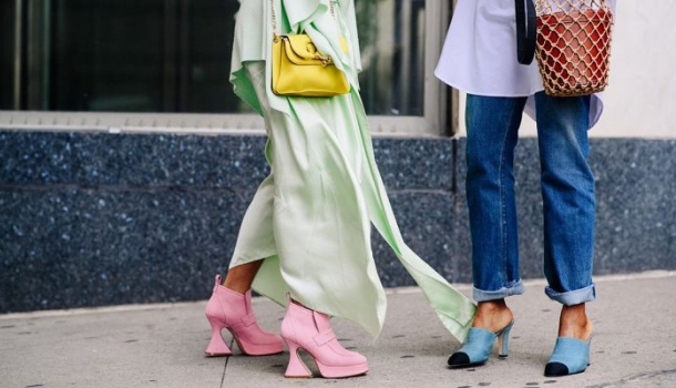 Borítókép: Trendelőrejelzés: 5 cipőfazon a kifutóról, amit hamarosan mindenhol látni fogsz az utcán