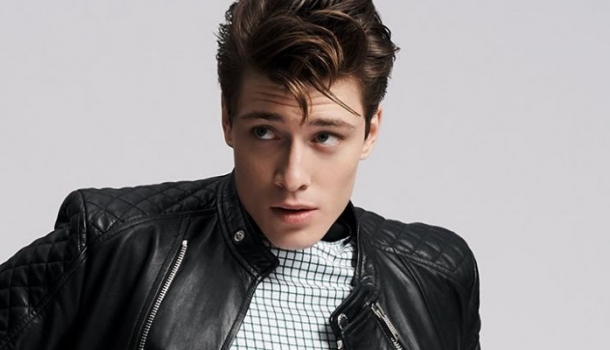 Borítókép: Imádják a magyar nők! Kovács Tamás pedig most elárulta nekünk, hogy mivel lehet őt igazán levenni a lábáról