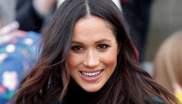 Borítókép: Tavaszra tökéletes! Ez a 10 ezer forintos kiegészítő Meghan Markle egyik nagy kedvence