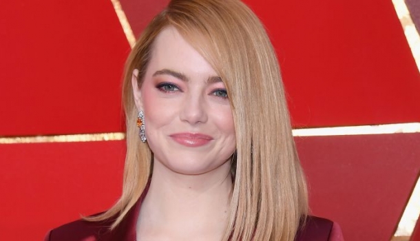 Borítókép: Hogy mi? Ezért ment Emma Stone nadrágban az Oscar-gálára