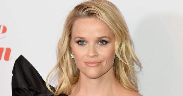 Borítókép: 3 szuper hajtrükk, amit a sztárok bevetnek a vörös szőnyegen, hogy egész este tökéletes legyen a frizurájuk