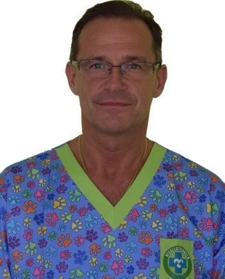 Dr. Gippert Róbert