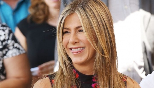 Borítókép: Semmi filter! Jennifer Anistont smink nélkül csípték el a paparazzik, és igazán nincs mit szégyellnie