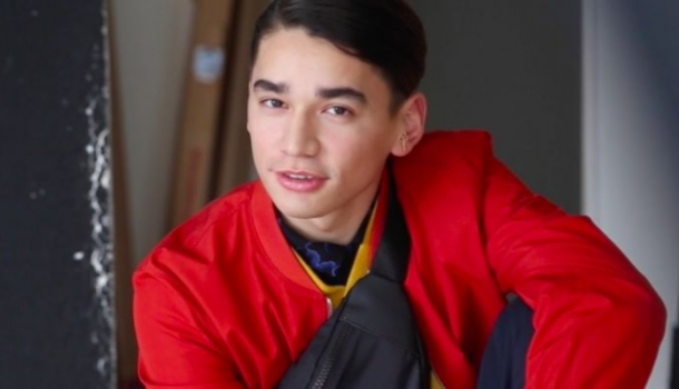 Borítókép: "Hogy ekkora figyelmet kaptam ilyen hirtelen, az egy hatalmas felelősség " - Liu Shaolin Sándor Instyle fotózásán jártunk - VIDEÓ