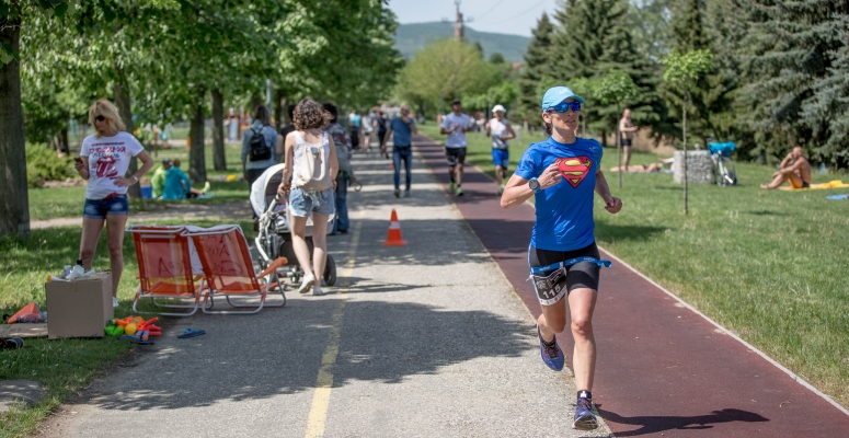 Borítókép: 50 km-es OB: szoros verseny a dobogóért