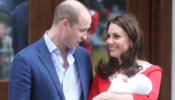 Borítókép: Ettől elolvadsz: Itt az első közös portré Lajos hercegről és Saroltáról