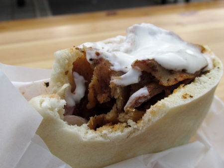 Borítókép: Miért akar valaki húsnak kinéző ételeket enni, ha húst egyáltalán nem eszik?