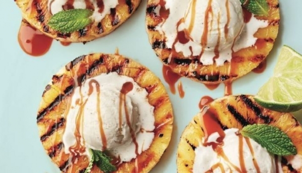 Borítókép: Ínycsiklandó desszertvariációk, amit a grillrácson is elkészíthetsz 