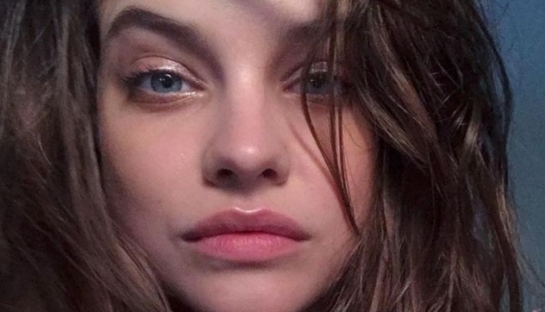 Borítókép: Palvin Barbi legfrissebb fotója sokak szerint egy utalás exére, Hamiltonra