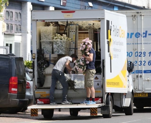 harry herceg esküvője, harry herceg és meghan markle, meghan markle, harry herceg, harry herceg eskuvoi tortra, meghan markle és harry herceg eskuvői torta, bodzás-citromos torta