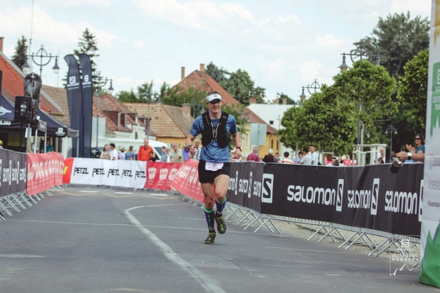 ultrafutás, terepfutás, célegyenes, Ultra-Trail Hungary