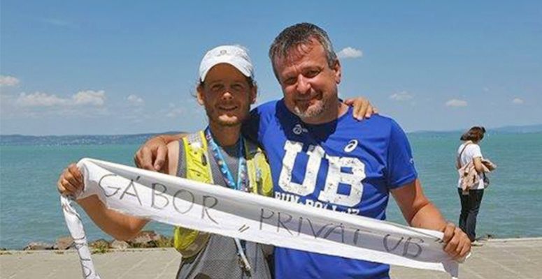 Borítókép: “Megpróbáltam és elbuktam. Ezért visszamentem”- Rakonczay Gábor az UB után, privátban futotta körbe a Balatont