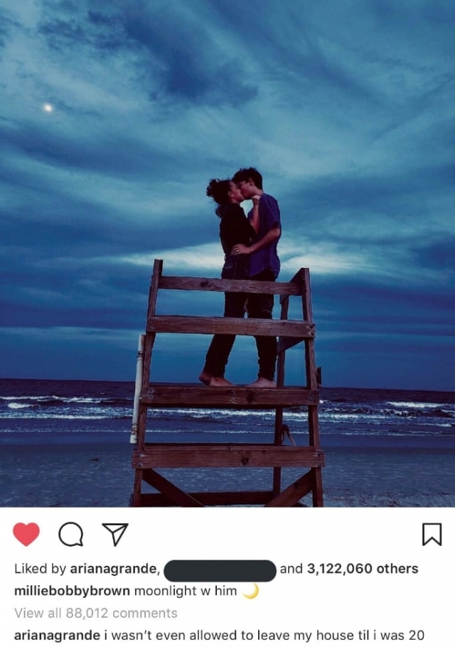 Millie Bobby Brown, pasi, csók